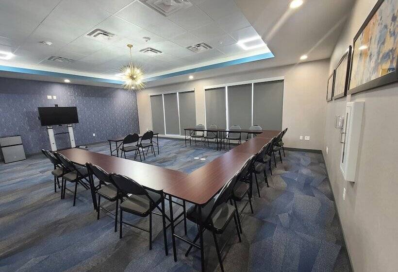 בית מלון כפרי La Quinta Inn & Suites By Wyndham Fort Stockton Northeast