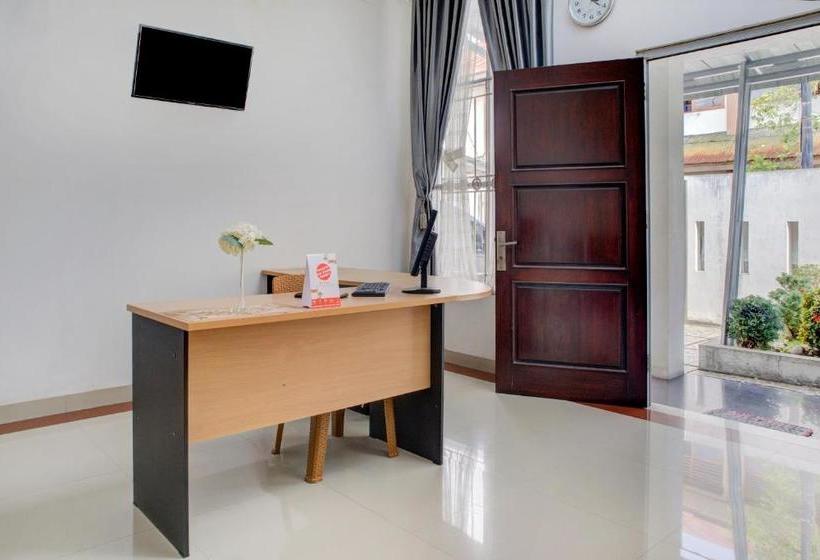 호텔 Oyo 3690 Wisma Yani Syariah