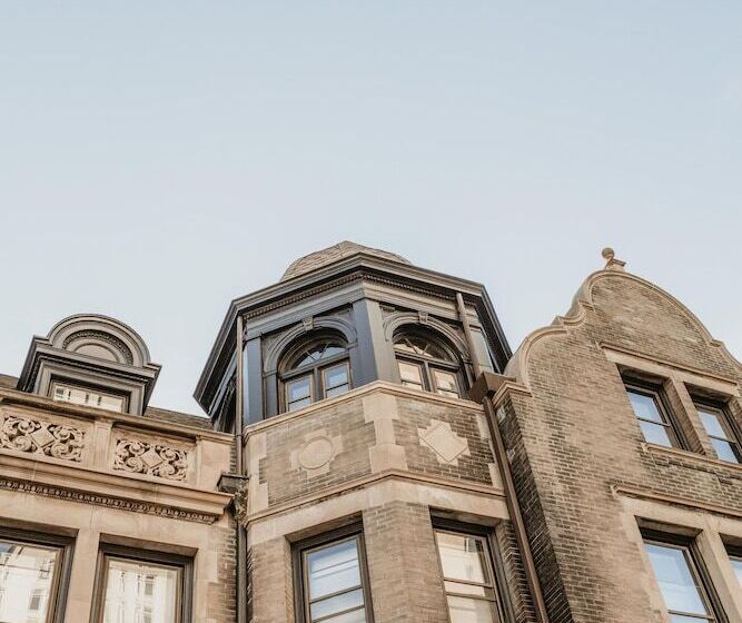 هتل The Dubbel Dutch