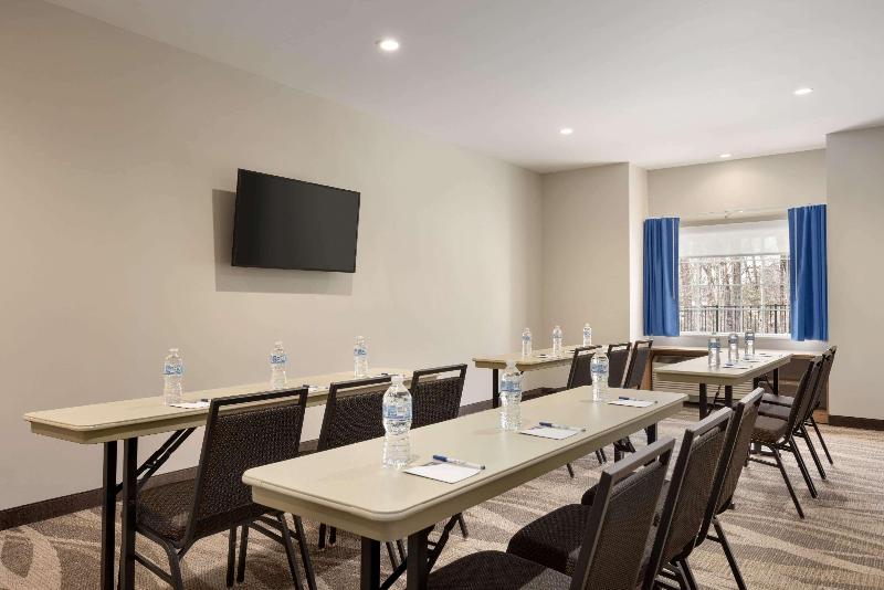 Microtel Inn & Suites By Wyndham Gambrills