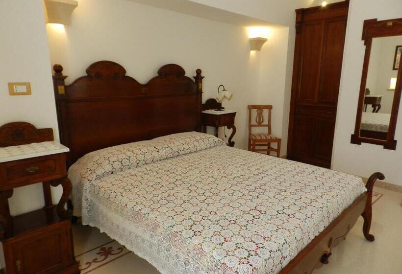 פנסיון Santa Lucia Dimora