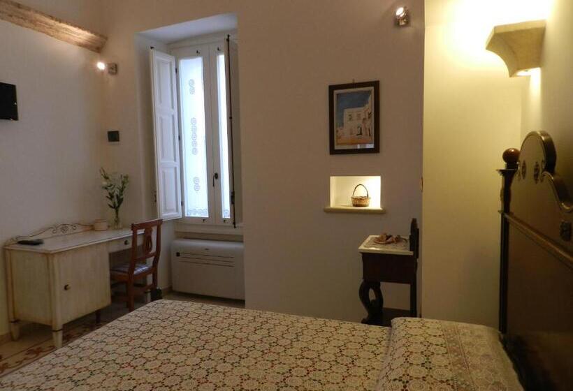 פנסיון Santa Lucia Dimora