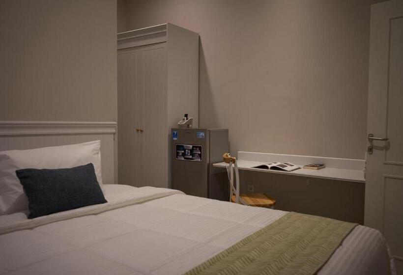 הוסטל Mooi House By Ziri