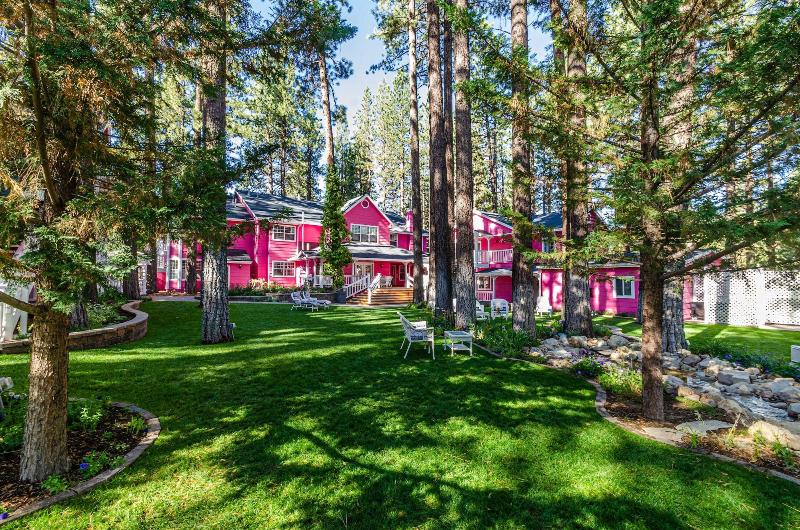 Apples Bed And Breakfast Inn