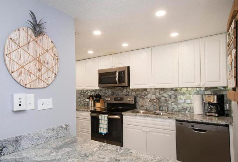 Beach Living At Sunrise To Sunset Villa