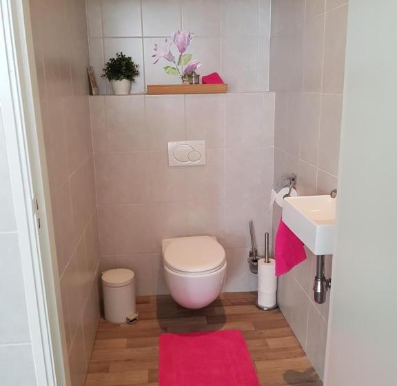 住宿加早餐  Bed&breakfast Kamersven