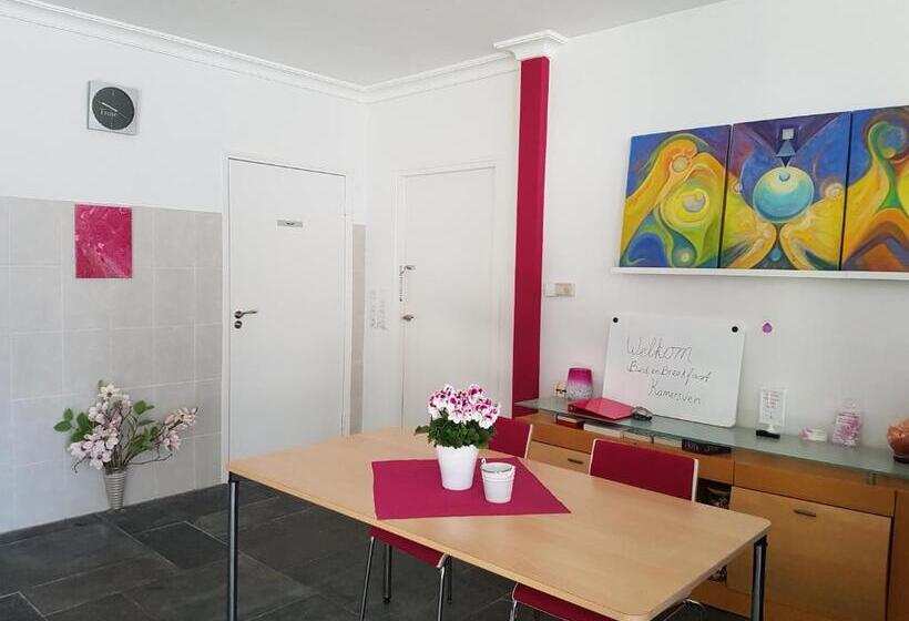 住宿加早餐  Bed&breakfast Kamersven