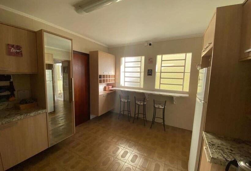 Casa Do Rogerio Hostel   Unidade Shopping