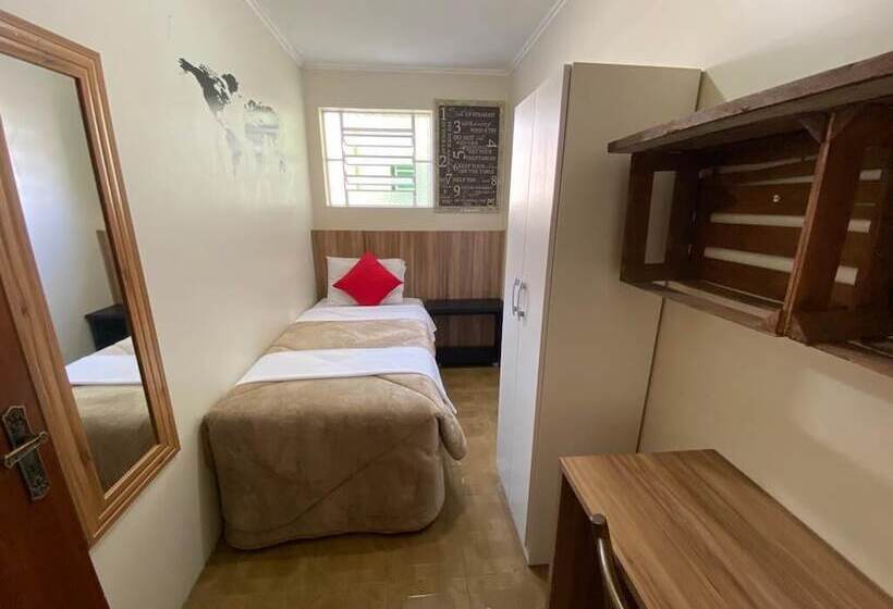 Casa Do Rogerio Hostel   Unidade Shopping