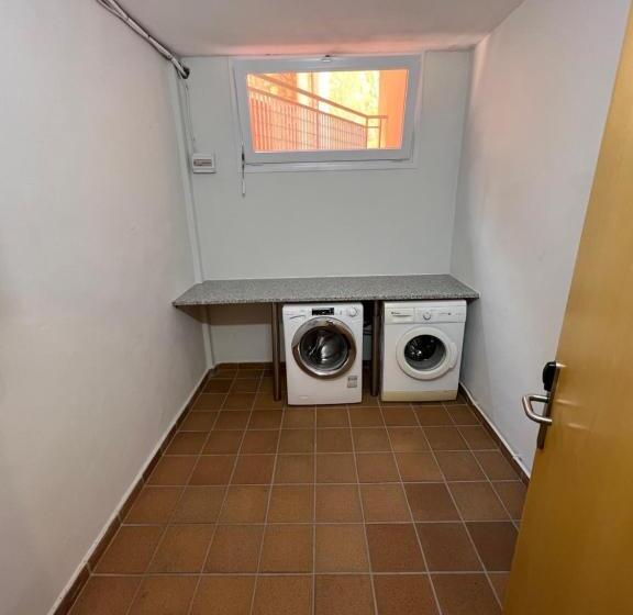 Apartamentos Flamingo Hills