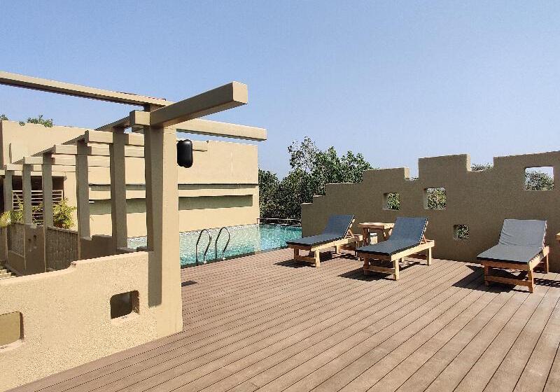 בית מלון כפרי 3102bce  A Vedic Resort