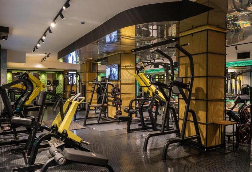 Adeo Hotel Sport & Spa