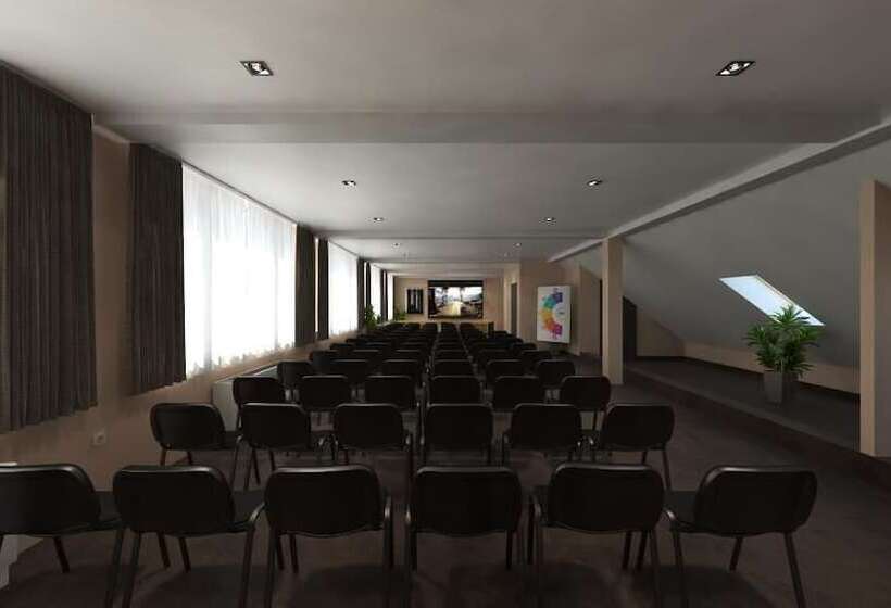 Adeo Hotel Sport & Spa