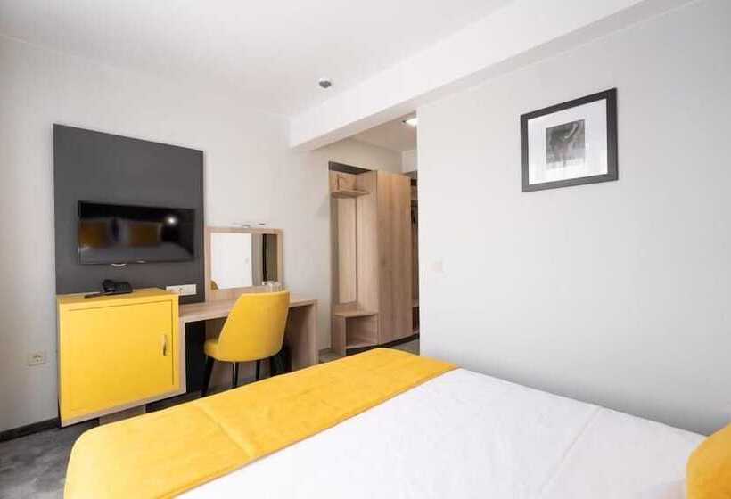 Adeo Hotel Sport & Spa