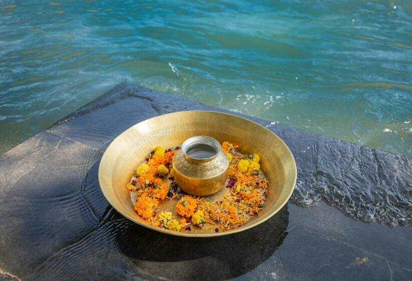 Отель Amrit Bhawan