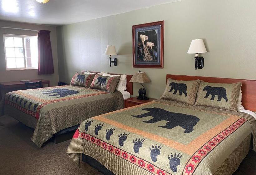 בית מלון כפרי Antlers Lodge