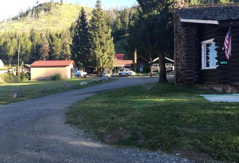 בית מלון כפרי Antlers Lodge