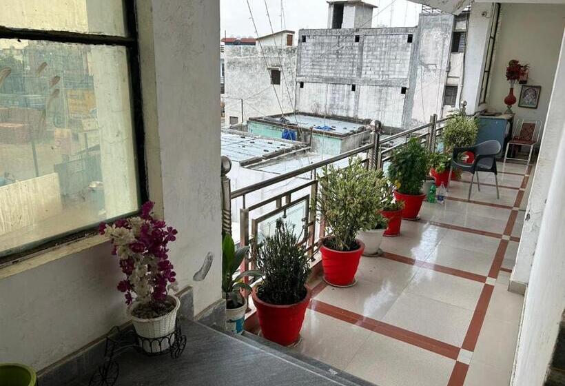 בית מלון כפרי Blue Star