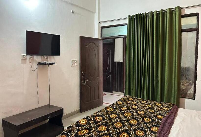 בית מלון כפרי Blue Star