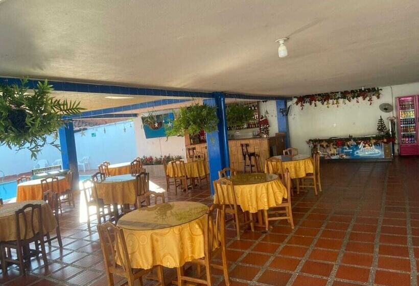 호텔 Brisas De Santa Fe