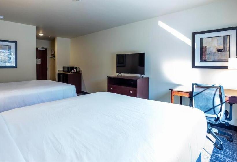 בית מלון כפרי Cobblestone Inn & Suites  Brookville