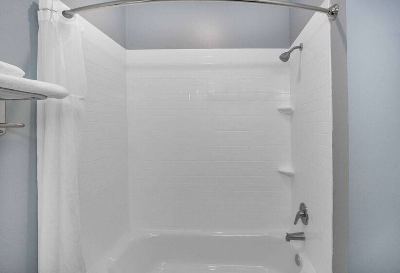 בית מלון כפרי Days Inn & Suites By Wyndham Horn Lake   Memphis Graceland