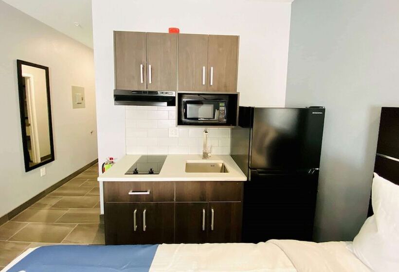 בית מלון כפרי Days Inn & Suites By Wyndham Horn Lake   Memphis Graceland