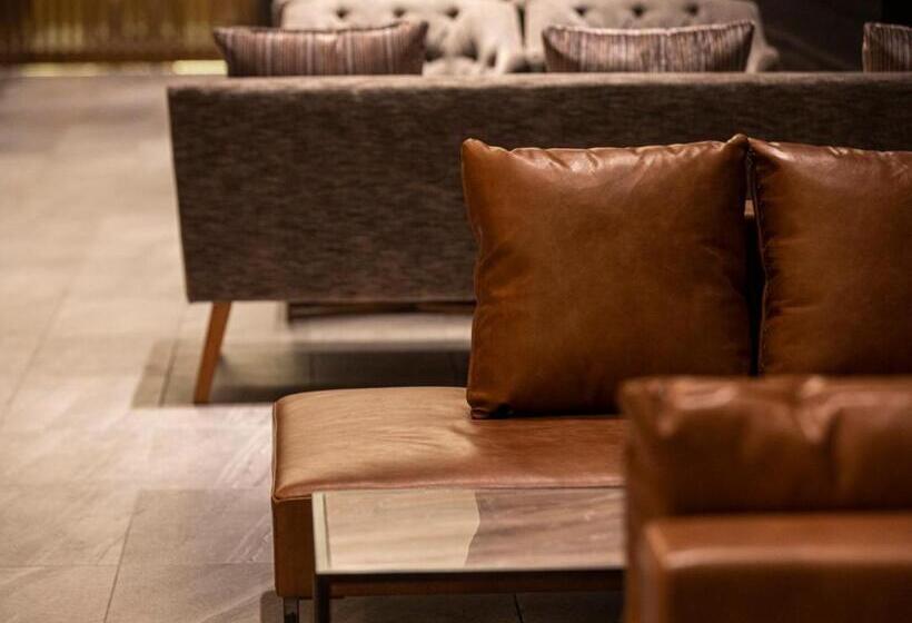 Отель Garden Terrace Fukuoka