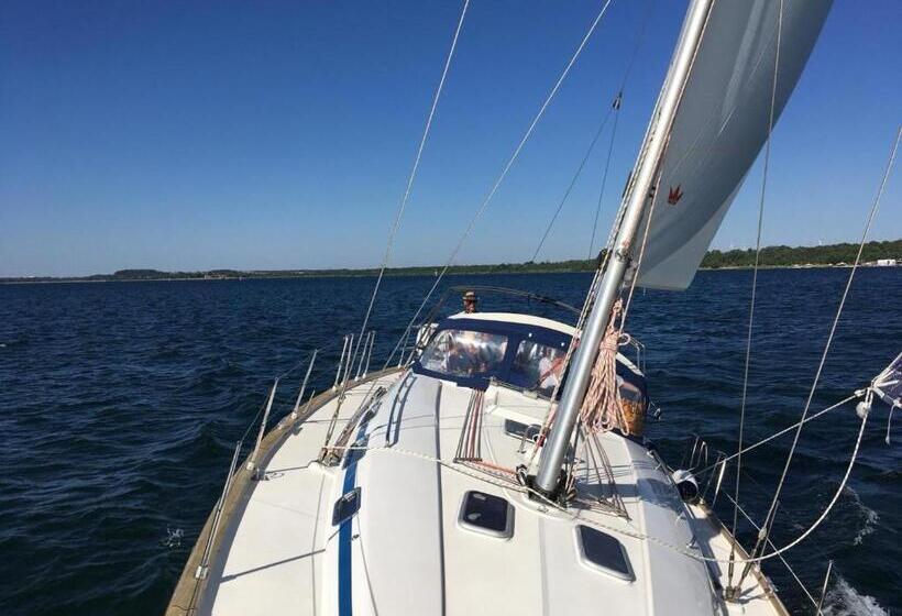 Отель Gut Am See