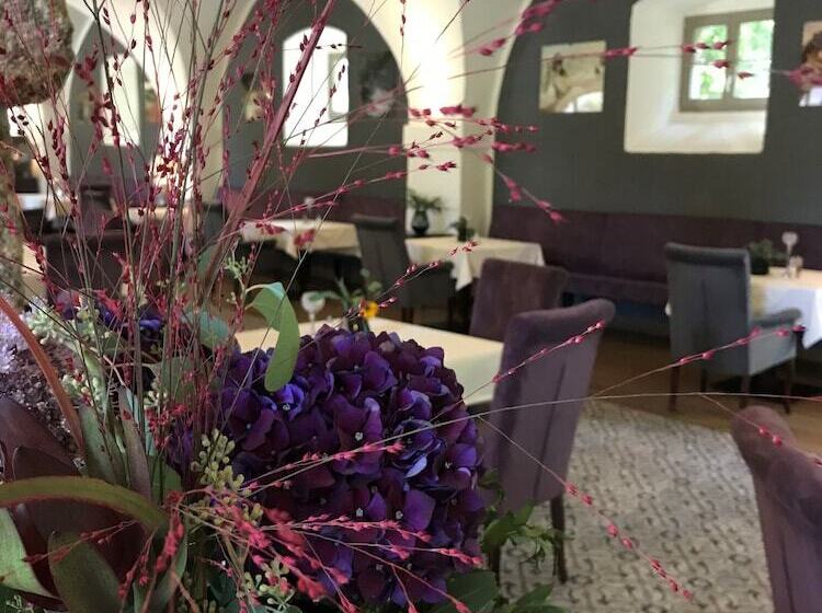 Отель Gut Am See