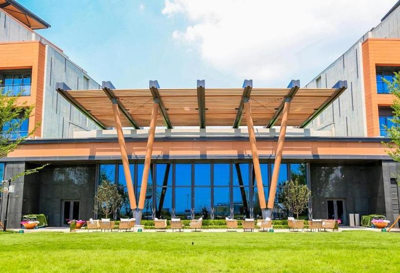 Hard Rock Hotel Dalian