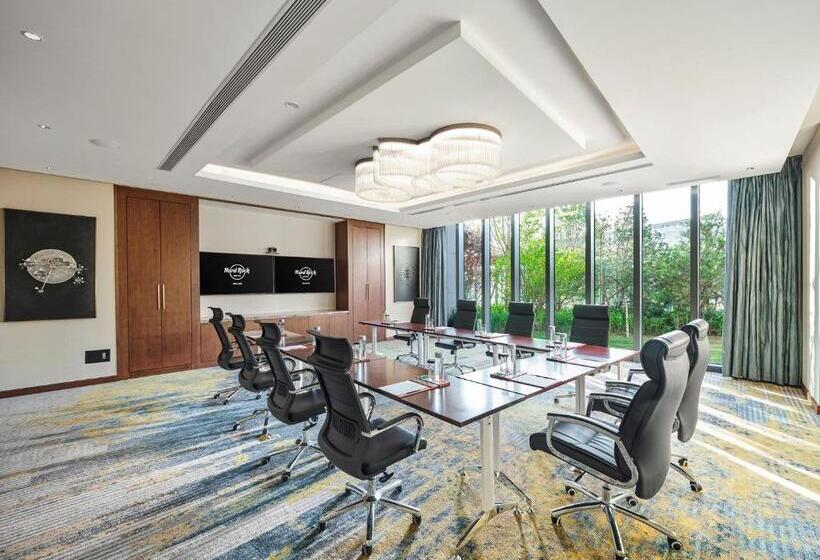 Hard Rock Hotel Dalian