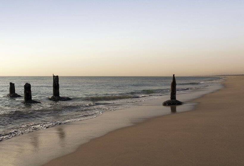 酒店 Hawthorn Suites By Wyndham Dwarka