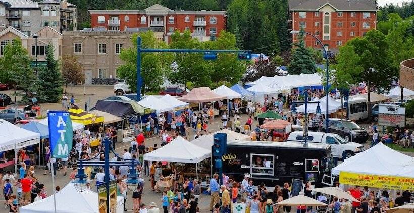 فندق Holiday Inn Express & Suites Edmonton N   St Albert, An Ihg