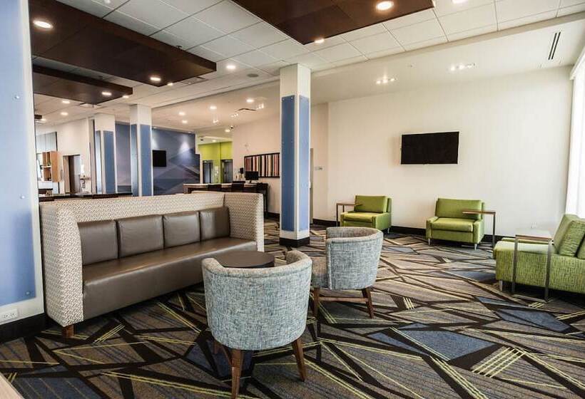 فندق Holiday Inn Express & Suites Edmonton N   St Albert, An Ihg