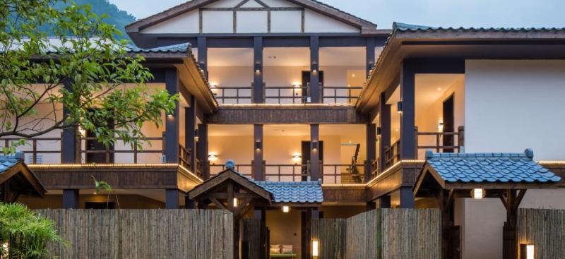 酒店 Howard Johnson Huashuiwan Hot Springs Resort Chengdu