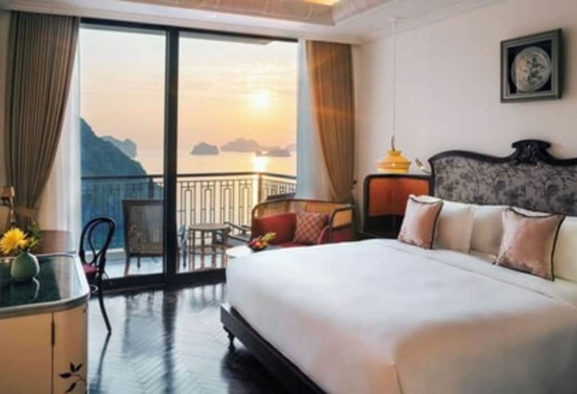هتل Hôtel Perle D Orient Cat Ba Mgallery