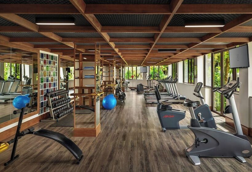 هتل Hôtel Perle D Orient Cat Ba Mgallery