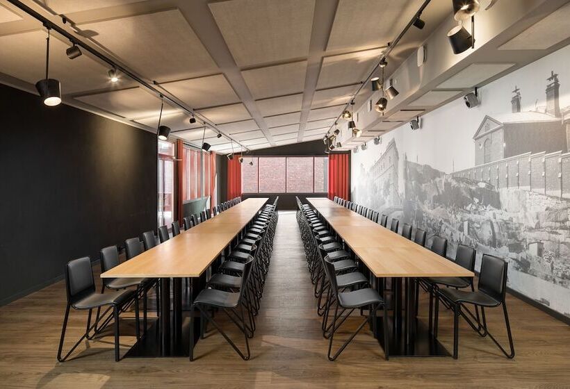 בית מלון כפרי Kakola