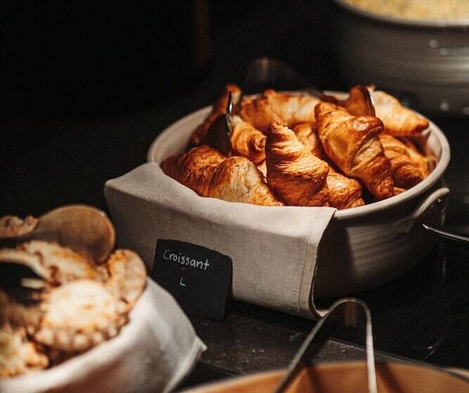 בית מלון כפרי Kakola