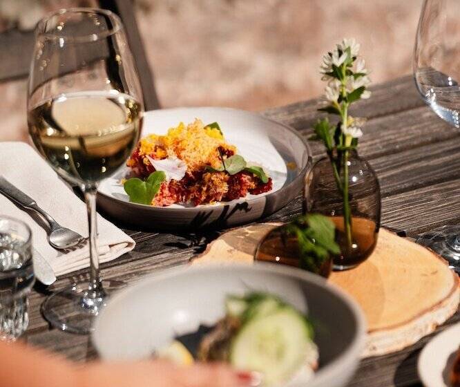 בית מלון כפרי Kakola