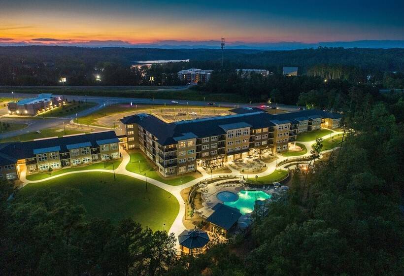 فندق Lakeside Lodge Clemson