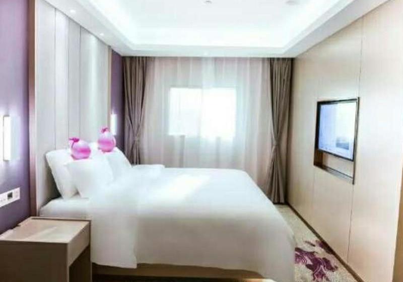 Lavande Hotel Beijing Changping Stadium