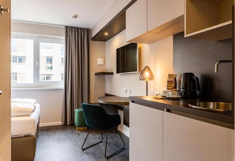 هتل Maseven München Messe Trudering