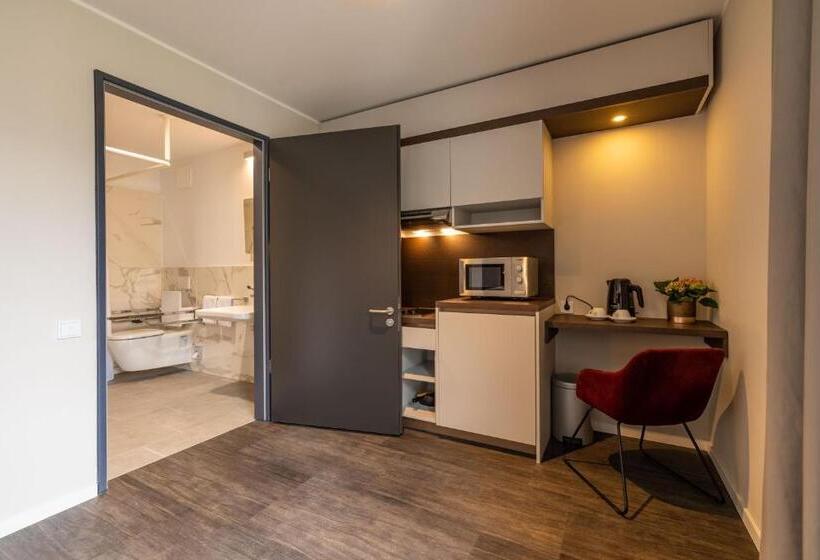 هتل Maseven München Messe Trudering