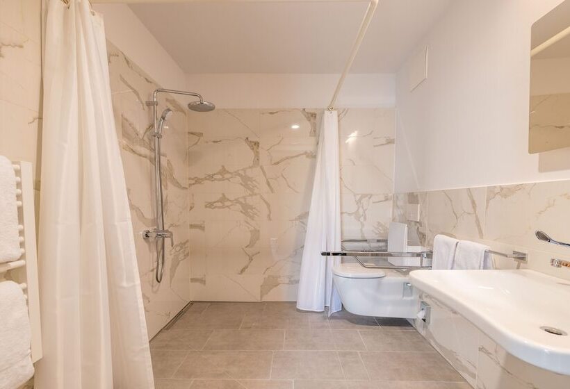 هتل Maseven München Messe Trudering