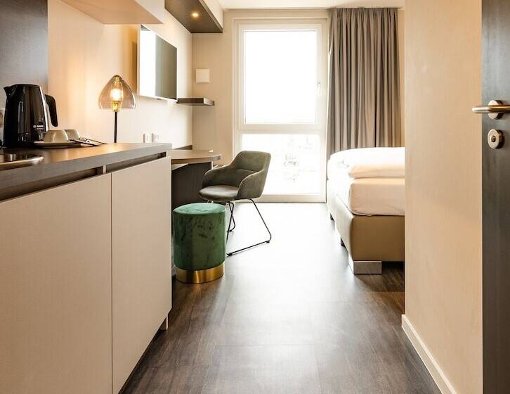 هتل Maseven München Messe Trudering