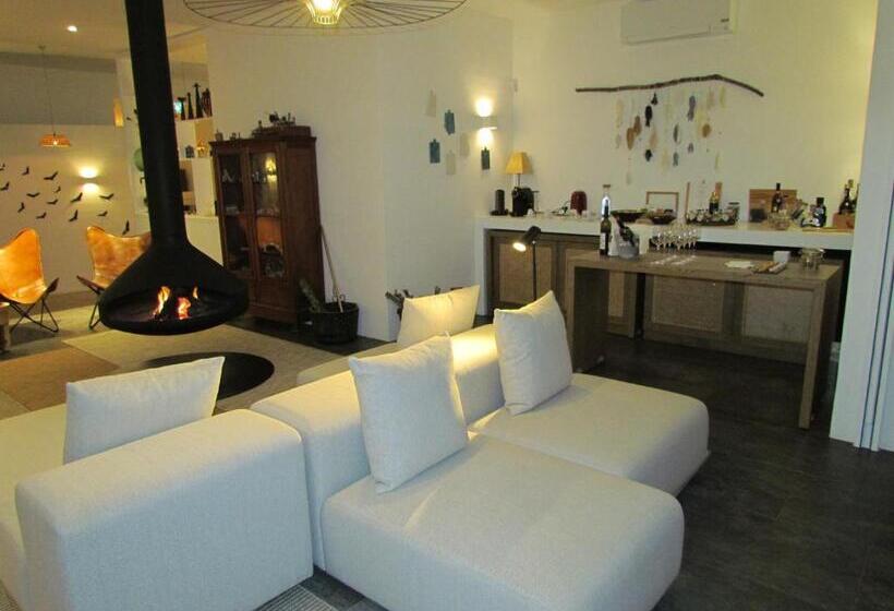 هتل Montimerso Skyscape Countryhouse