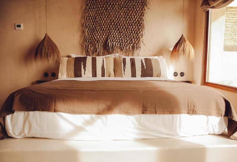 Nomad Hotel   Xábia Port