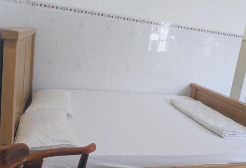 هتل Oyo 1131 Truc Lam Near Bien Hoa General Hospital